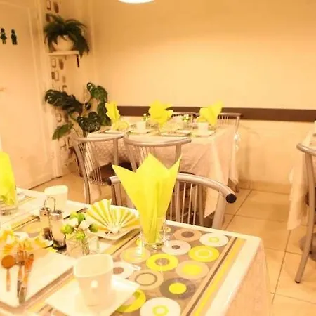 Sun Hotel Saint-Gilles